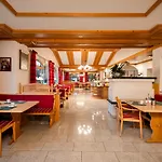 מלון Gruenwies -bonsai-wellness Garni (adults Only) לוהברג