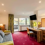 Hotel Gruenwies -bonsai-wellness Garni (adults Only)