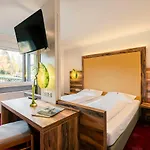 Hotel Gruenwies -bonsai-wellness Garni (adults Only) Lohberg