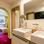 Hotel Gruenwies -bonsai-wellness Garni (adults Only) 3*