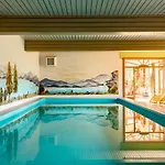 Gruenwies -bonsai-wellness Garni (adults Only)