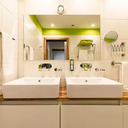 Hotel Gruenwies -bonsai-wellness Garni (adults Only) Lohberg