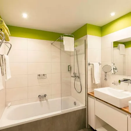 Gruenwies -bonsai-wellness Garni (adults Only) Hotel