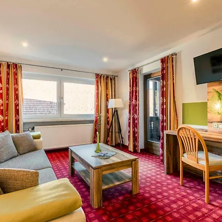 Gruenwies -bonsai-wellness Garni (adults Only) Hotel