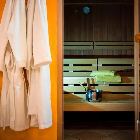 Gruenwies -bonsai-wellness Garni (adults Only) Hotel